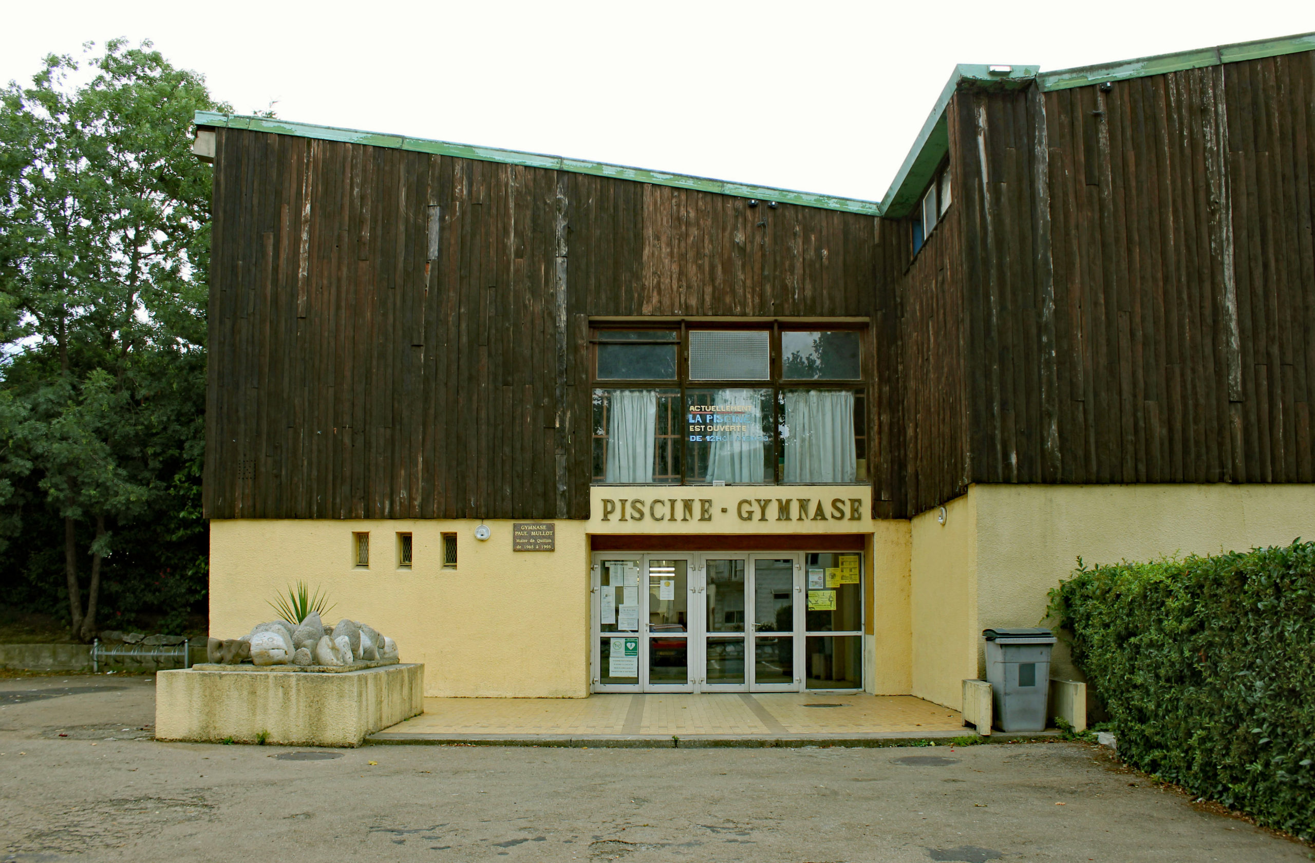 Gymnase, Piscine municipale &#038; Gymnase de Quillan, VisitesVirtuelles.123.fr